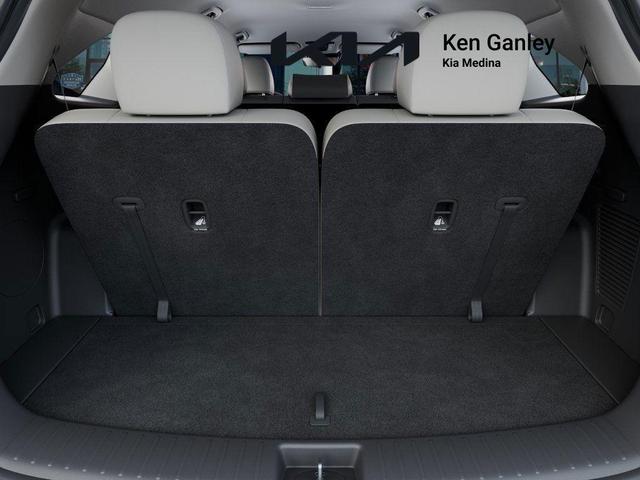 Photo of 2025 Midnight Black Kia Sorento