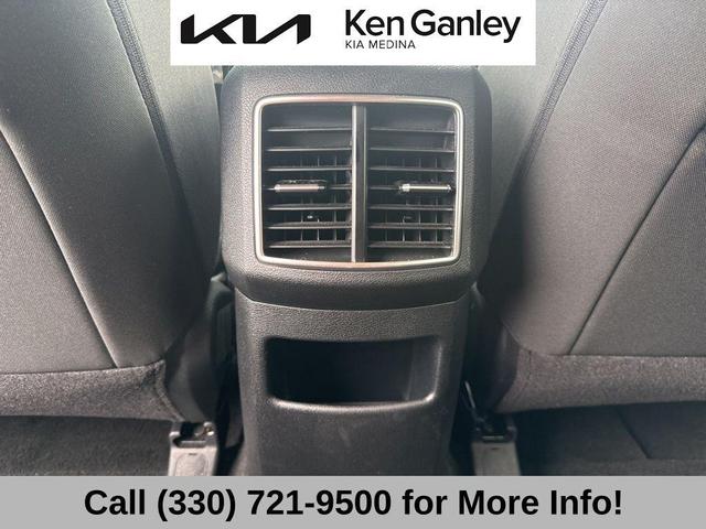 Photo of 2023 Gravity Gray Kia Sportage