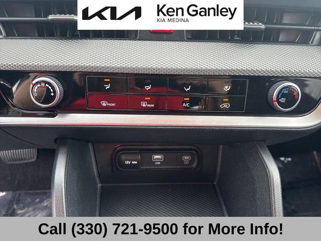 Photo of 2023 Gravity Gray Kia Sportage