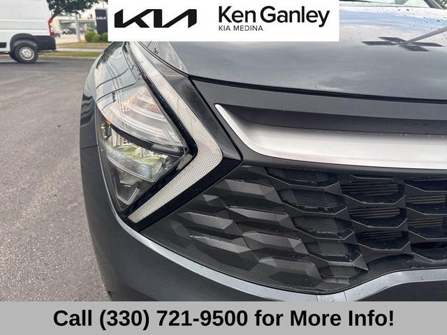 Photo of 2023 Gravity Gray Kia Sportage