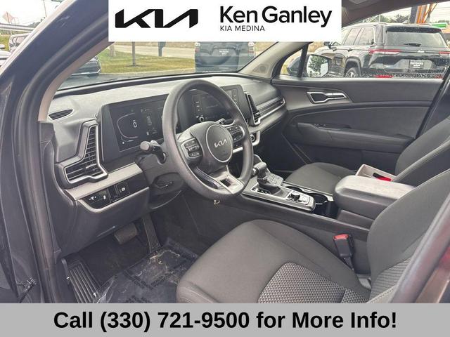 Photo of 2023 Gravity Gray Kia Sportage