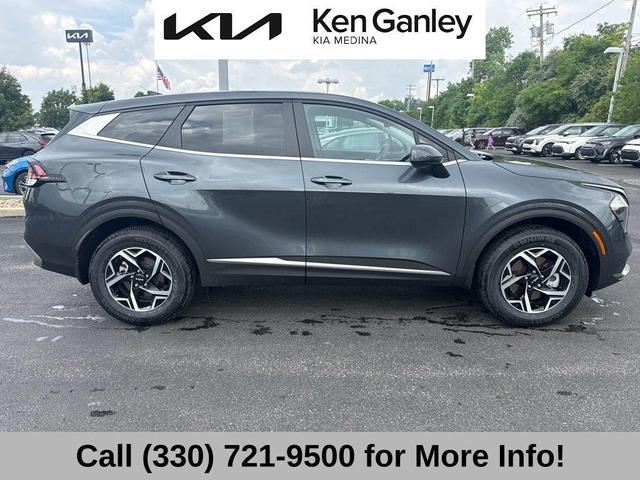 Photo of 2023 Gravity Gray Kia Sportage