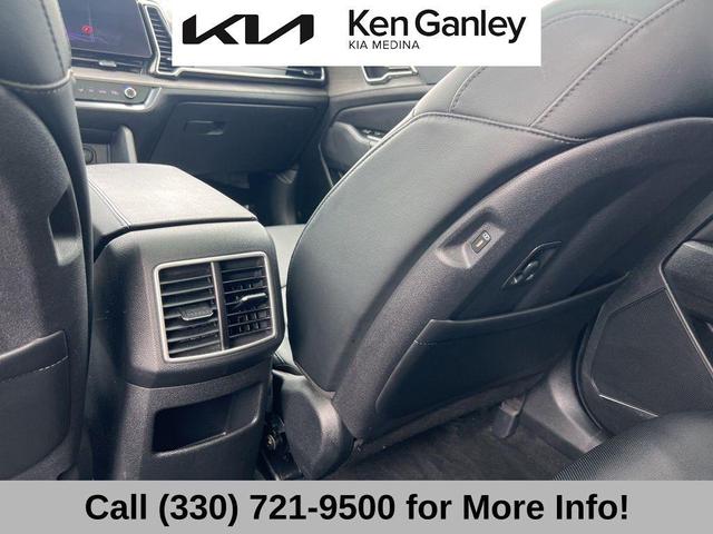 Photo of 2023 Ebony Black Kia Sportage