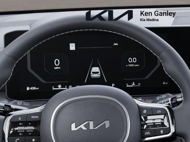 Photo of 2025 Glacial White Pearl Kia Sorento