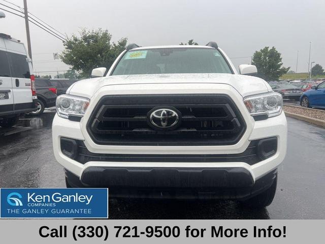 Photo of 2022 White Toyota Tacoma
