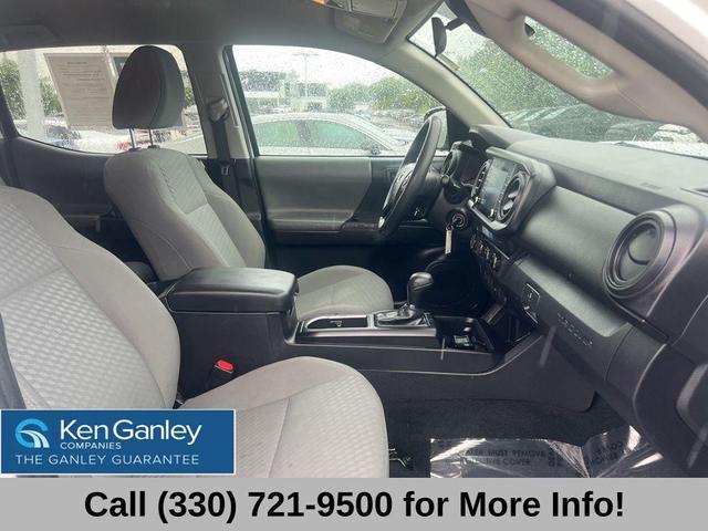 Photo of 2022 White Toyota Tacoma