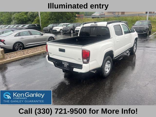 Photo of 2022 White Toyota Tacoma