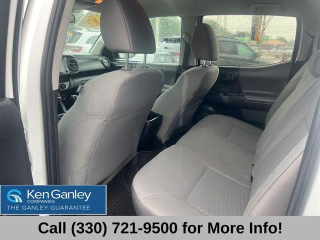 Photo of 2022 White Toyota Tacoma