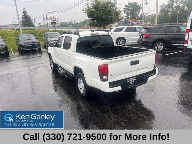 Photo of 2022 White Toyota Tacoma