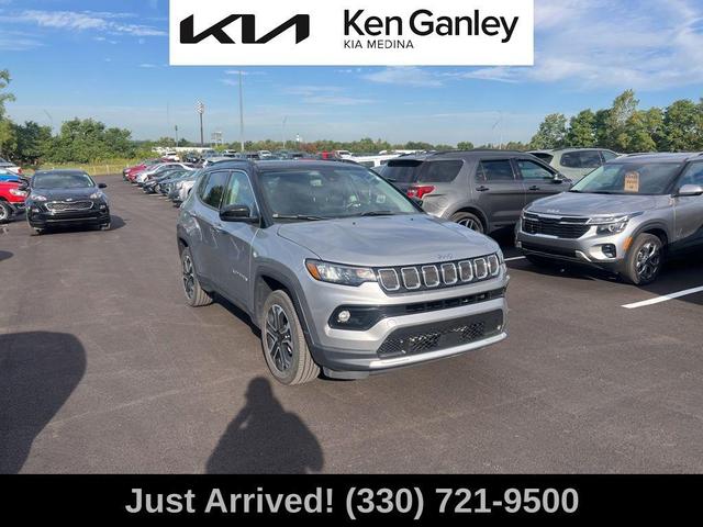 Photo of 2022 Billet Silver Metallic Clearcoat Jeep Compass