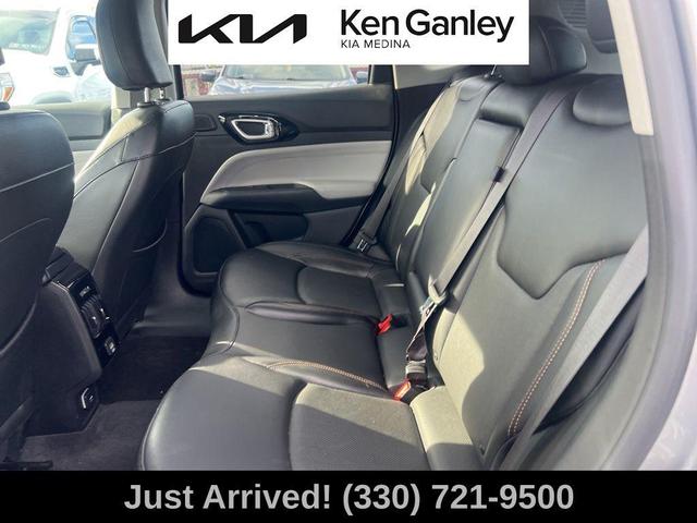 Photo of 2022 Billet Silver Metallic Clearcoat Jeep Compass