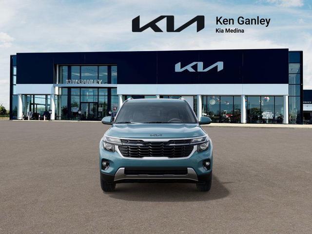 Photo of 2025 Blue Kia Seltos