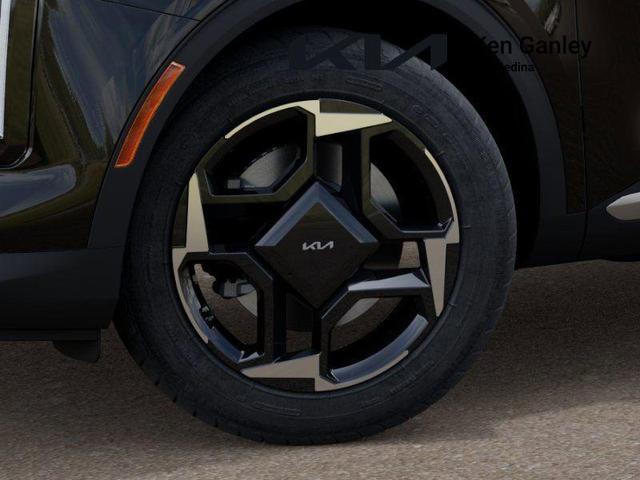 Photo of 2026 Ebony Black Kia Sportage