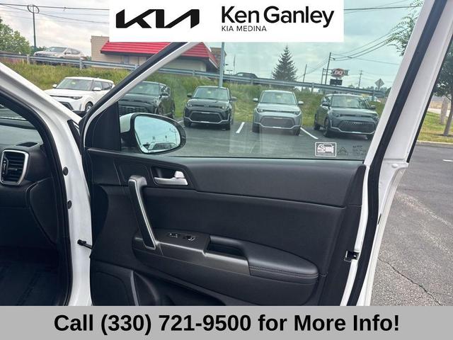 Photo of 2020 Snow White Pearl Kia Sportage