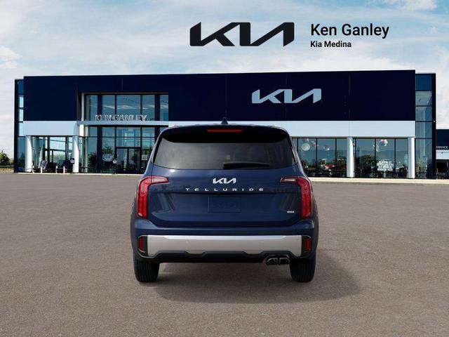 Photo of 2025 Midnight Black Kia Telluride