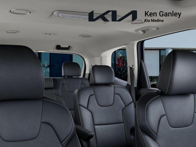 Photo of 2025 Midnight Black Kia Telluride