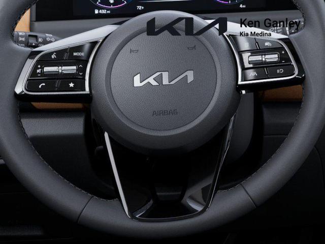 Photo of 2025 Gravity Gray Kia Seltos