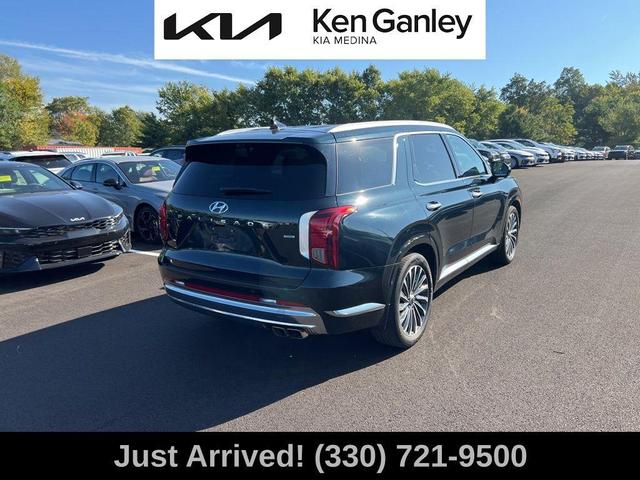 Photo of 2023 Emerald Hyundai PALISADE