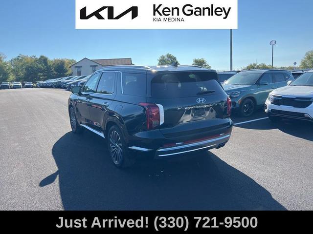Photo of 2023 Emerald Hyundai PALISADE