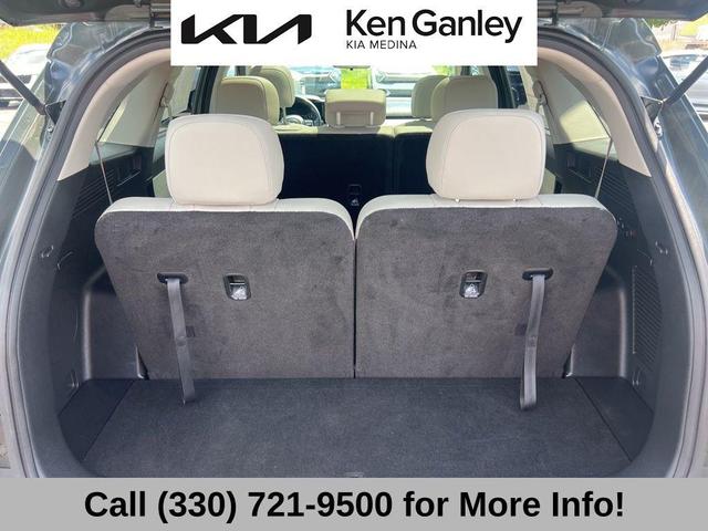 Photo of 2023 Aruba Green Kia Sorento