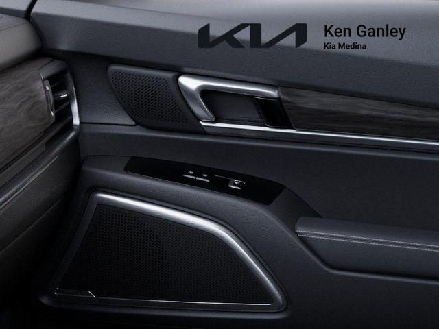 Photo of 2025 Jungle Green Kia Telluride
