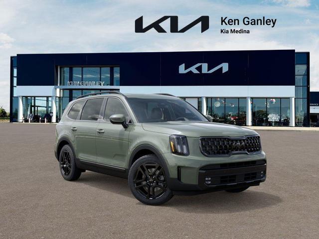 Photo of 2025 Jungle Green Kia Telluride