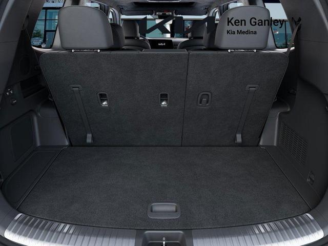 Photo of 2025 Jungle Green Kia Telluride