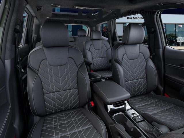 Photo of 2025 Jungle Green Kia Telluride