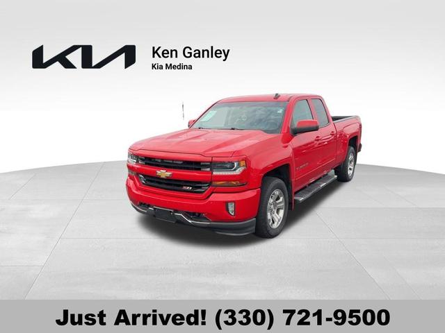 Photo of 2016 Red Chevrolet Silverado 1500