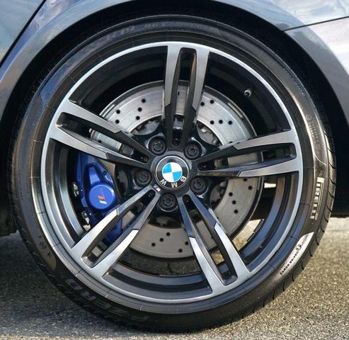 Photo of 2015 Mineral Gray Metallic BMW M3
