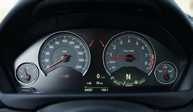 Photo of 2015 Mineral Gray Metallic BMW M3