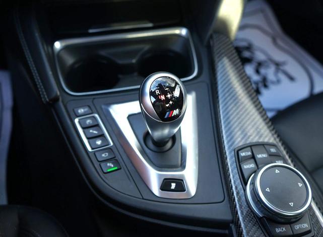 Photo of 2015 Mineral Gray Metallic BMW M3