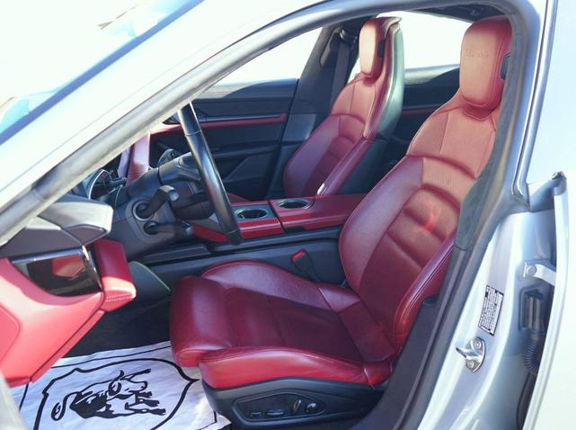 Photo of 2020 Dolomite Silver Metallic Porsche Taycan