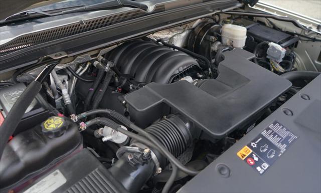 Photo of 2015 Tan Chevrolet Suburban