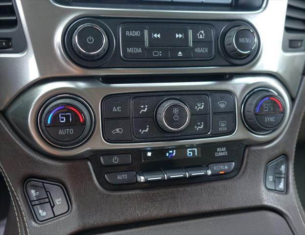 Photo of 2015 Tan Chevrolet Suburban
