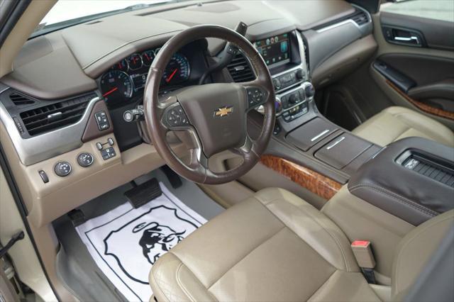 Photo of 2015 Tan Chevrolet Suburban