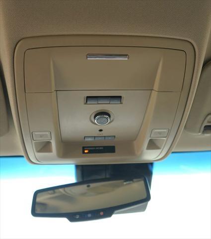 Photo of 2015 Tan Chevrolet Suburban
