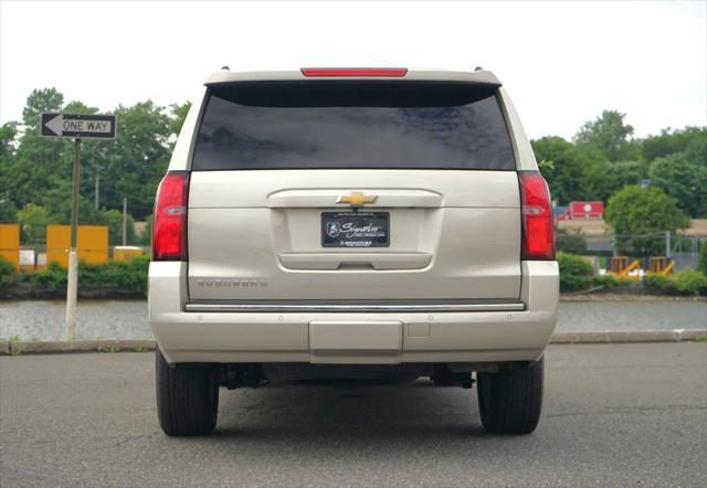 Photo of 2015 Tan Chevrolet Suburban