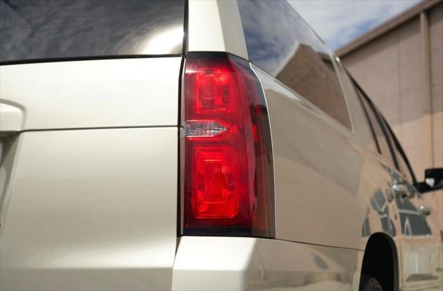 Photo of 2015 Tan Chevrolet Suburban