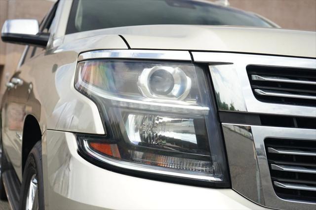 Photo of 2015 Tan Chevrolet Suburban