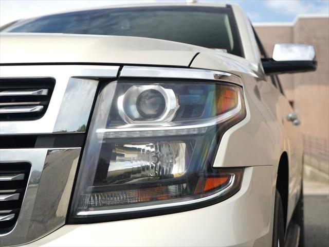 Photo of 2015 Tan Chevrolet Suburban