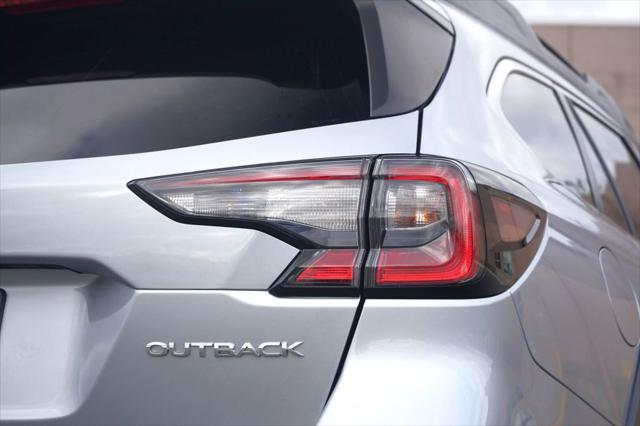 Photo of 2023 Ice Silver Metallic Subaru Outback