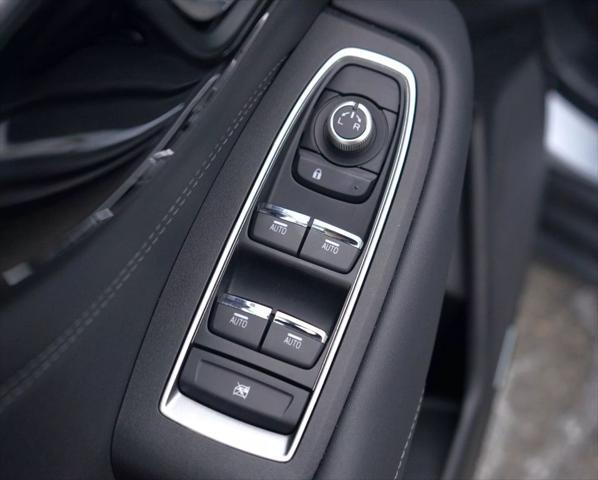 Photo of 2023 Ice Silver Metallic Subaru Outback