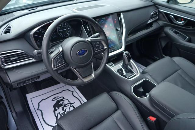 Photo of 2023 Ice Silver Metallic Subaru Outback