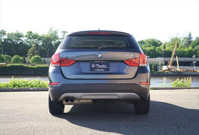 Photo of 2014 Mineral Gray Metallic BMW X1