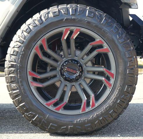 Photo of 2019 Gray Jeep Wrangler Unlimited