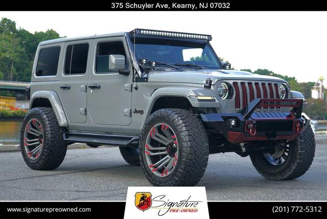 Photo of 2019 Gray Jeep Wrangler Unlimited