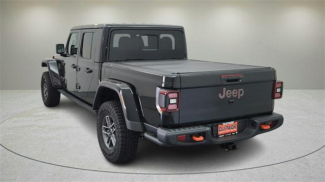 Photo of 2025 Black Clearcoat Jeep Gladiator