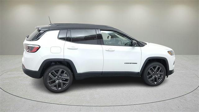 Photo of 2025 Bright White Clearcoat Jeep Compass