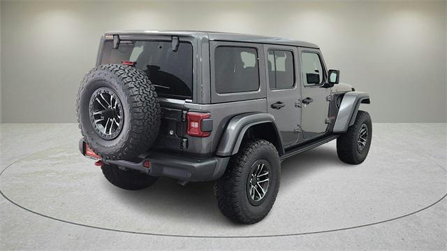 Photo of 2025 Granite Crystal Metallic Clearcoat Jeep Wrangler
